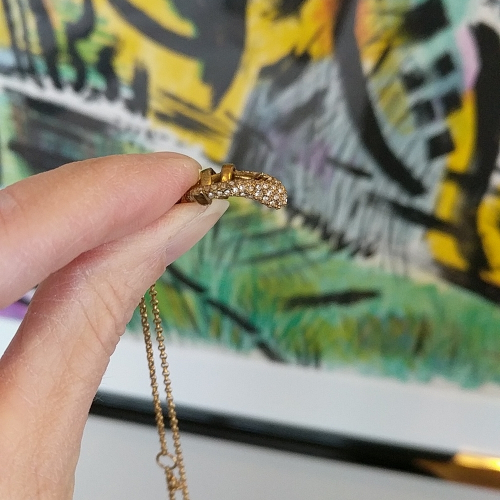 JUICY COUTURE WISH BONE NECKLACE - Picture 4 of 15